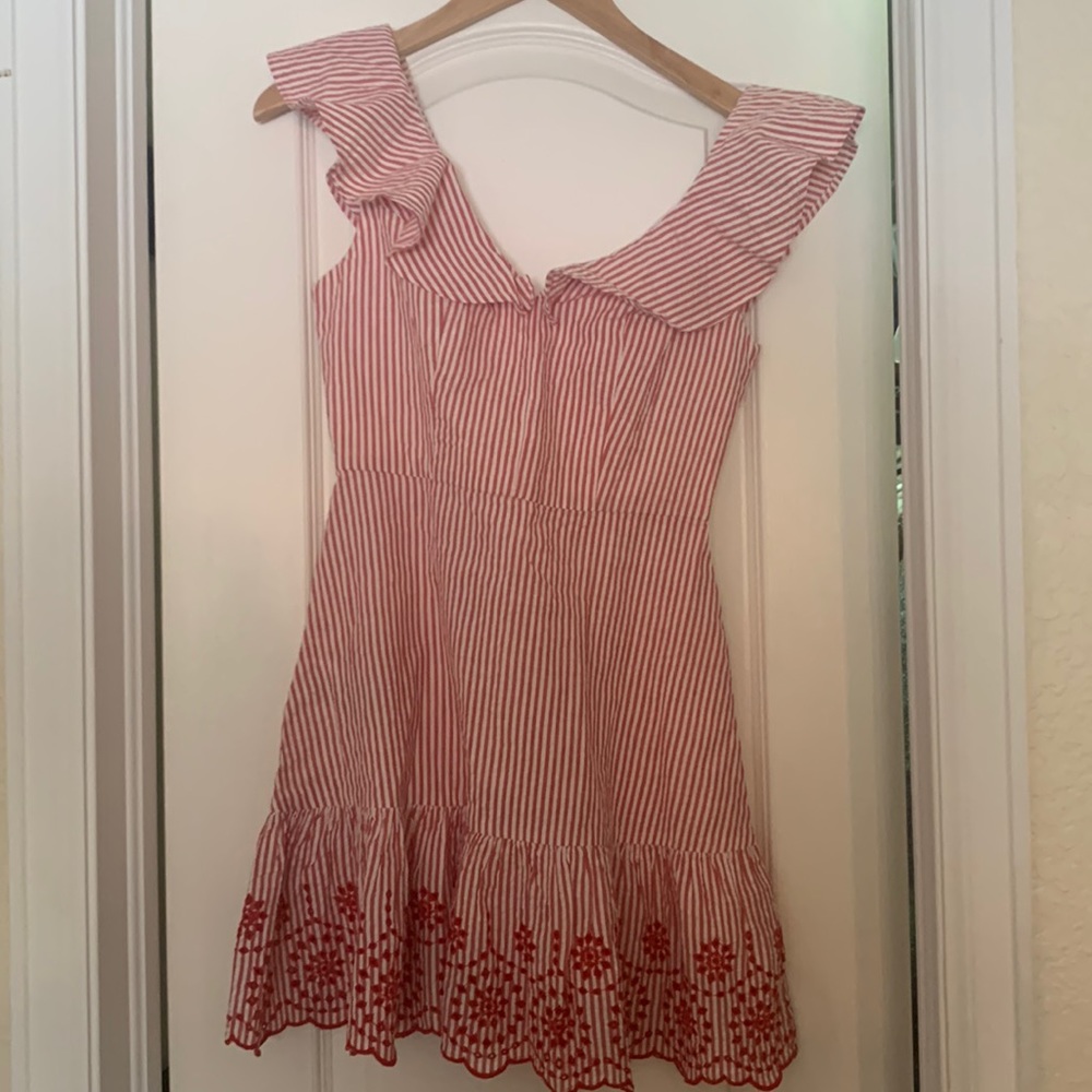 BCBG BRAND NEW DRESS